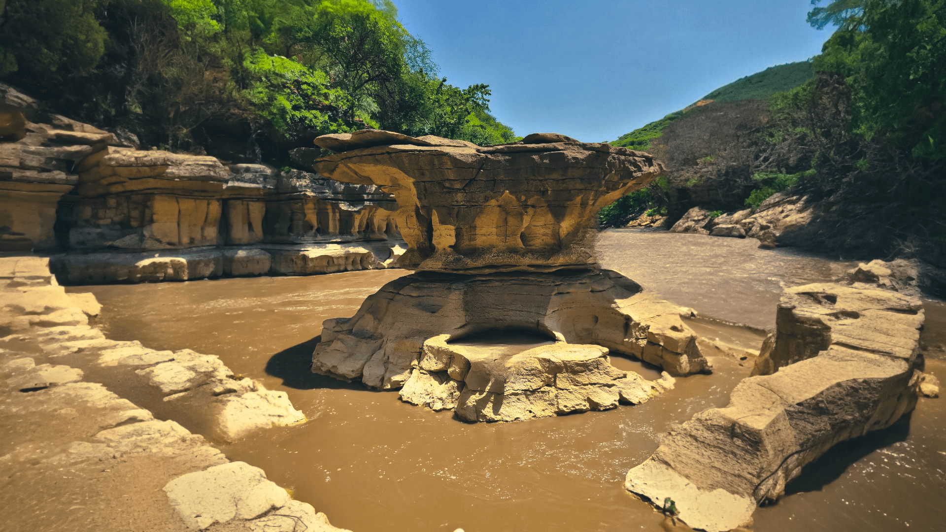 Sofomer Cave